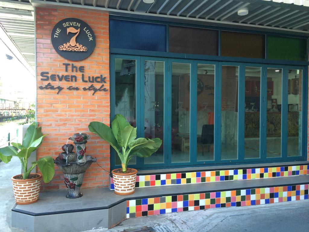 The Seven Luck Hotel Bangkok Exterior foto