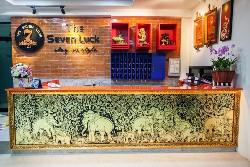 The Seven Luck Hotel Bangkok Exterior foto